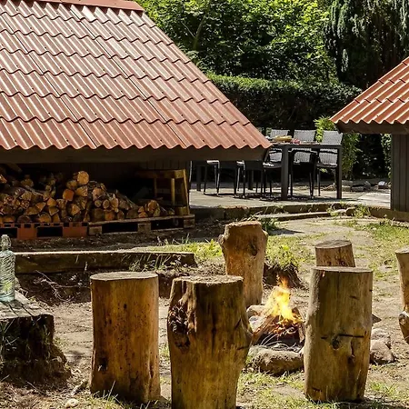 In 2 By The Lake, Legoland, Forestcabindk Nyaraló