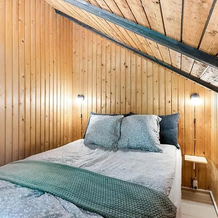 Nyaraló In 2 By The Lake, Legoland, Forestcabindk *