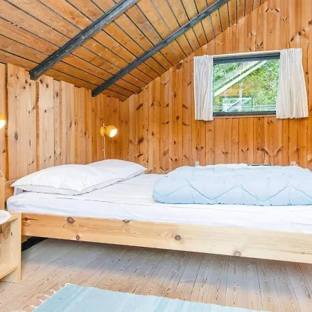 Nyaraló In 2 By The Lake, Legoland, Forestcabindk *